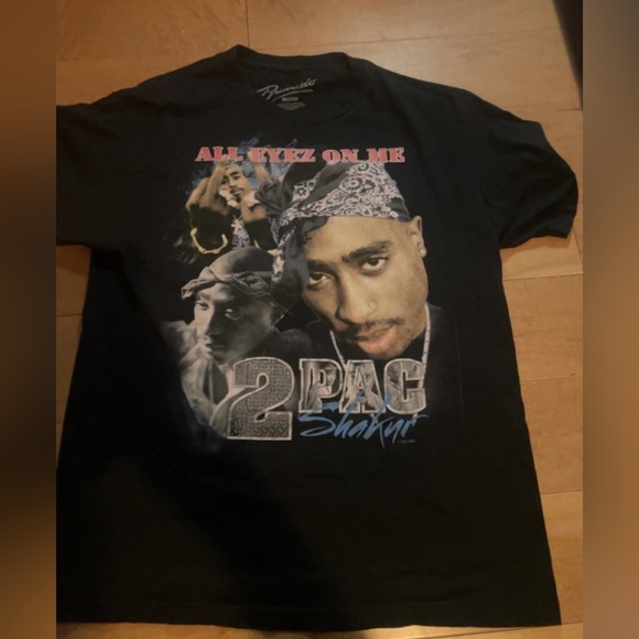 2pac men’s t-shirt , never worn - Picture 1 of 2